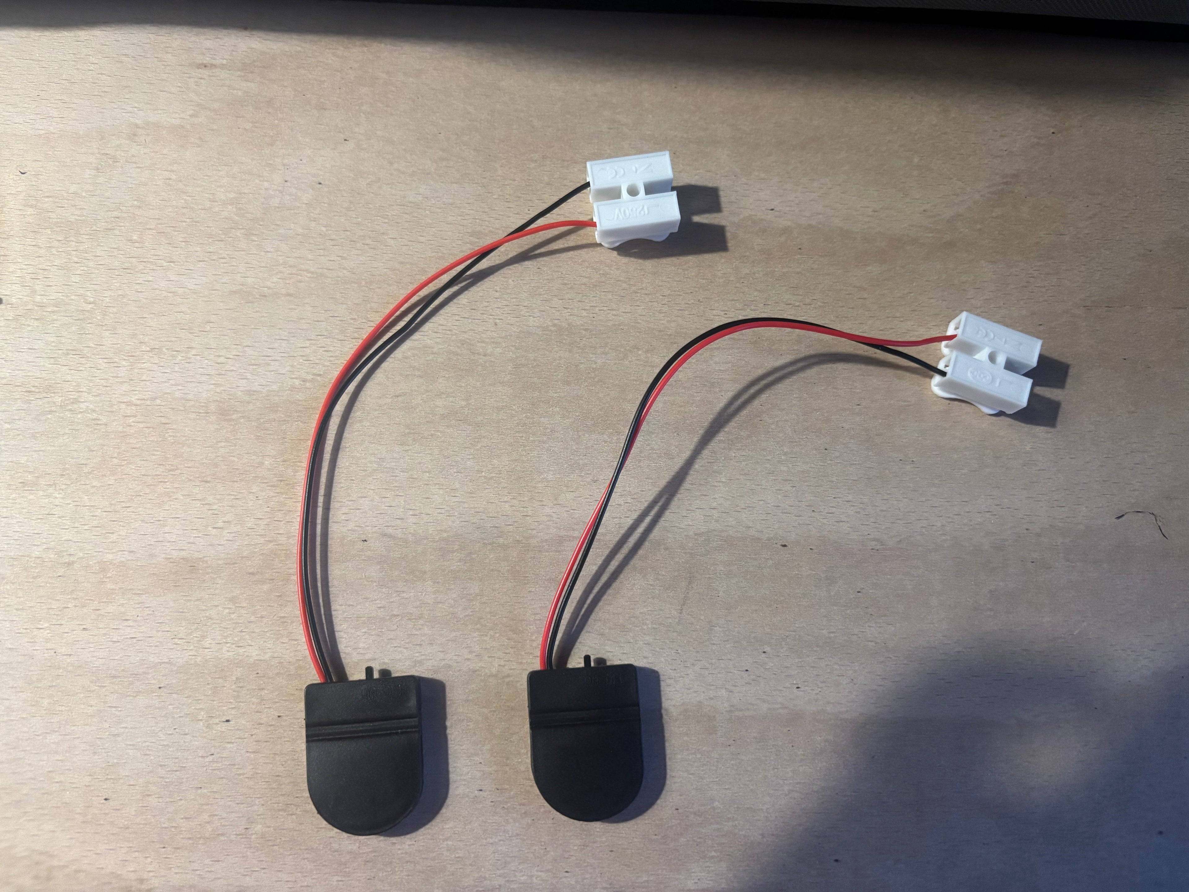 Renata CR2032 3V Lithium battery with holder