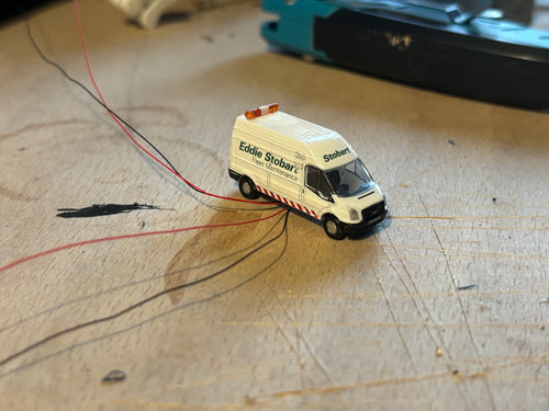 1:148 scale Oxford diecast Eddie Stobard ford transit maintenace vehicle with flashing lights